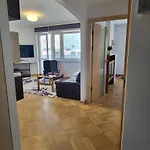 Near The Plocka Metro Station Appartement Varsovie