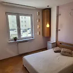Appartement Near The Plocka Metro Station