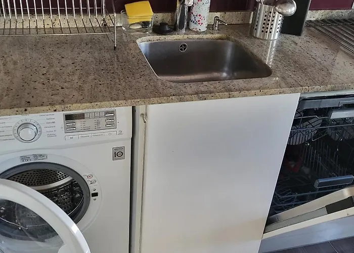 Lejlighed Near The Plocka Metro Station