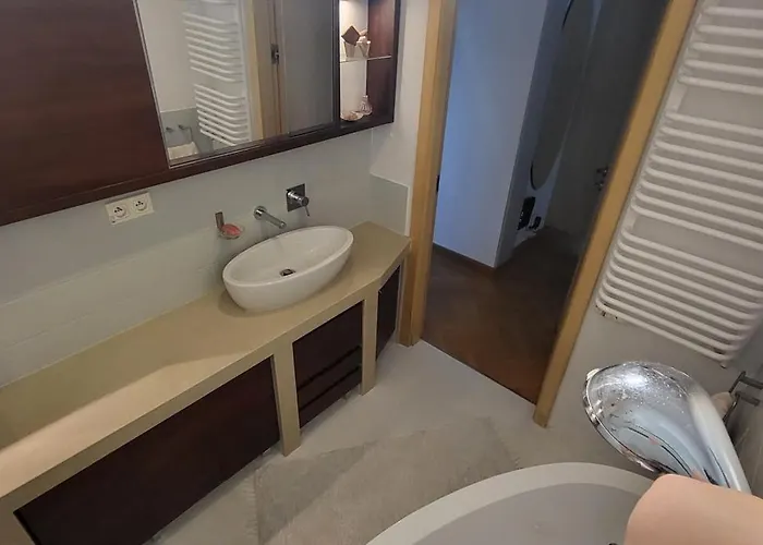 Lejlighed Near The Plocka Metro Station *